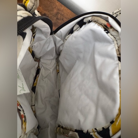 Vera Bradley Black and Yellow Dogwood Pattern Lunch Box - Picture 8 of 8